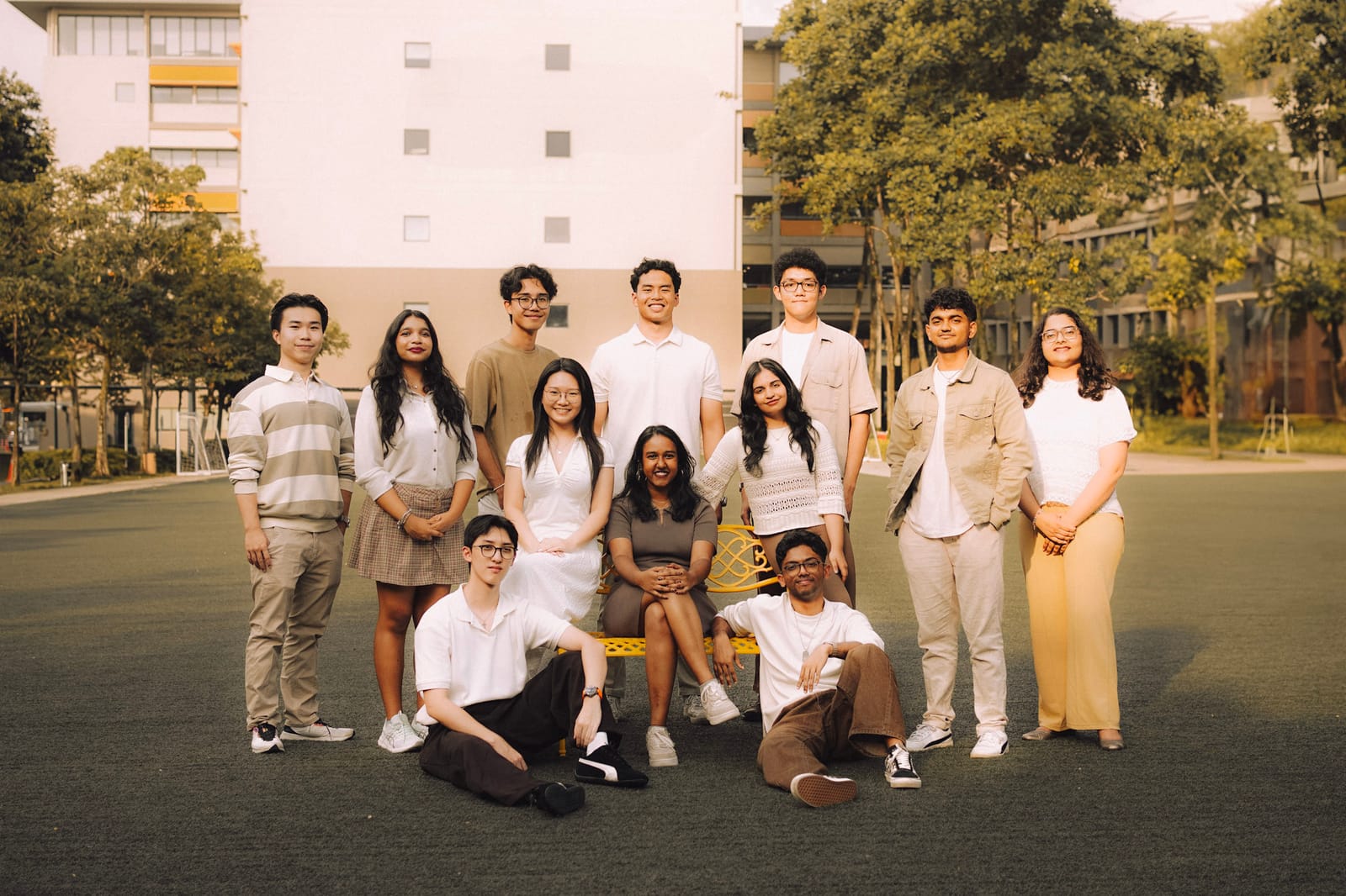 Couple/Group photo 12