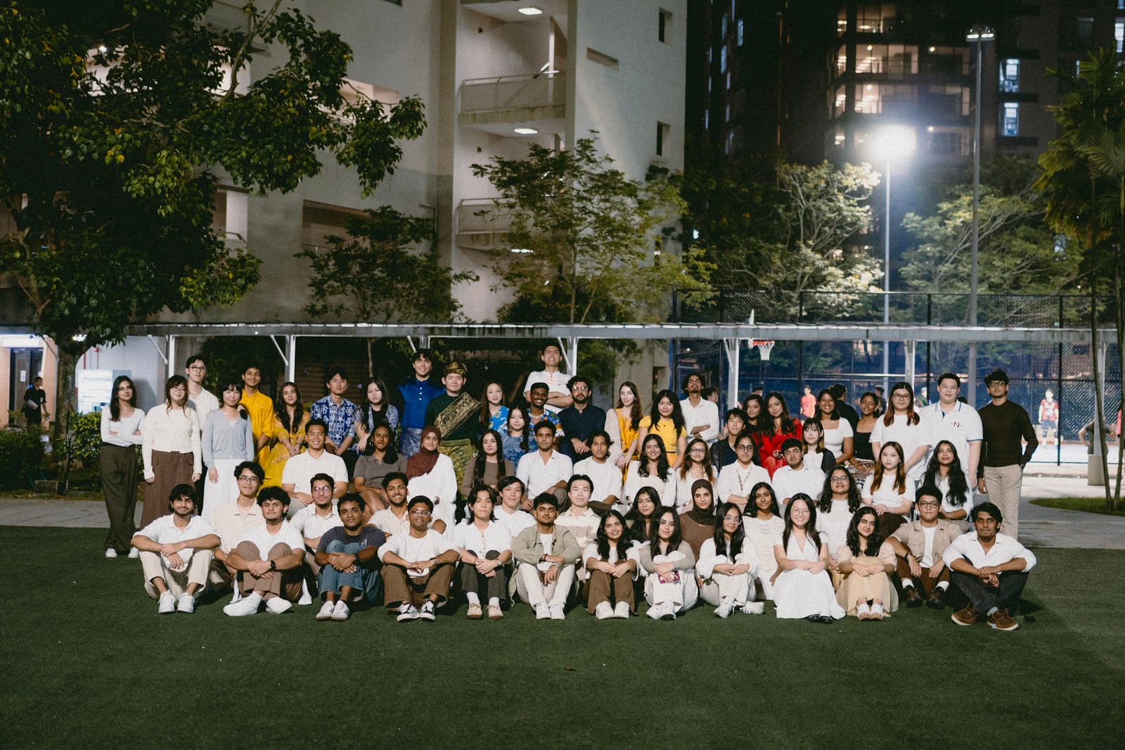 Couple/Group photo 14